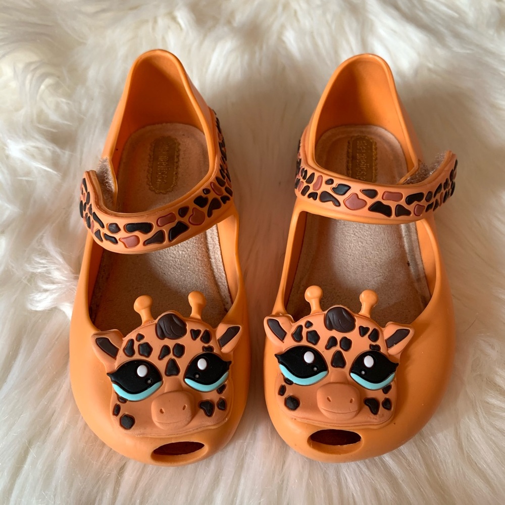 Mini Melissa Giraffe